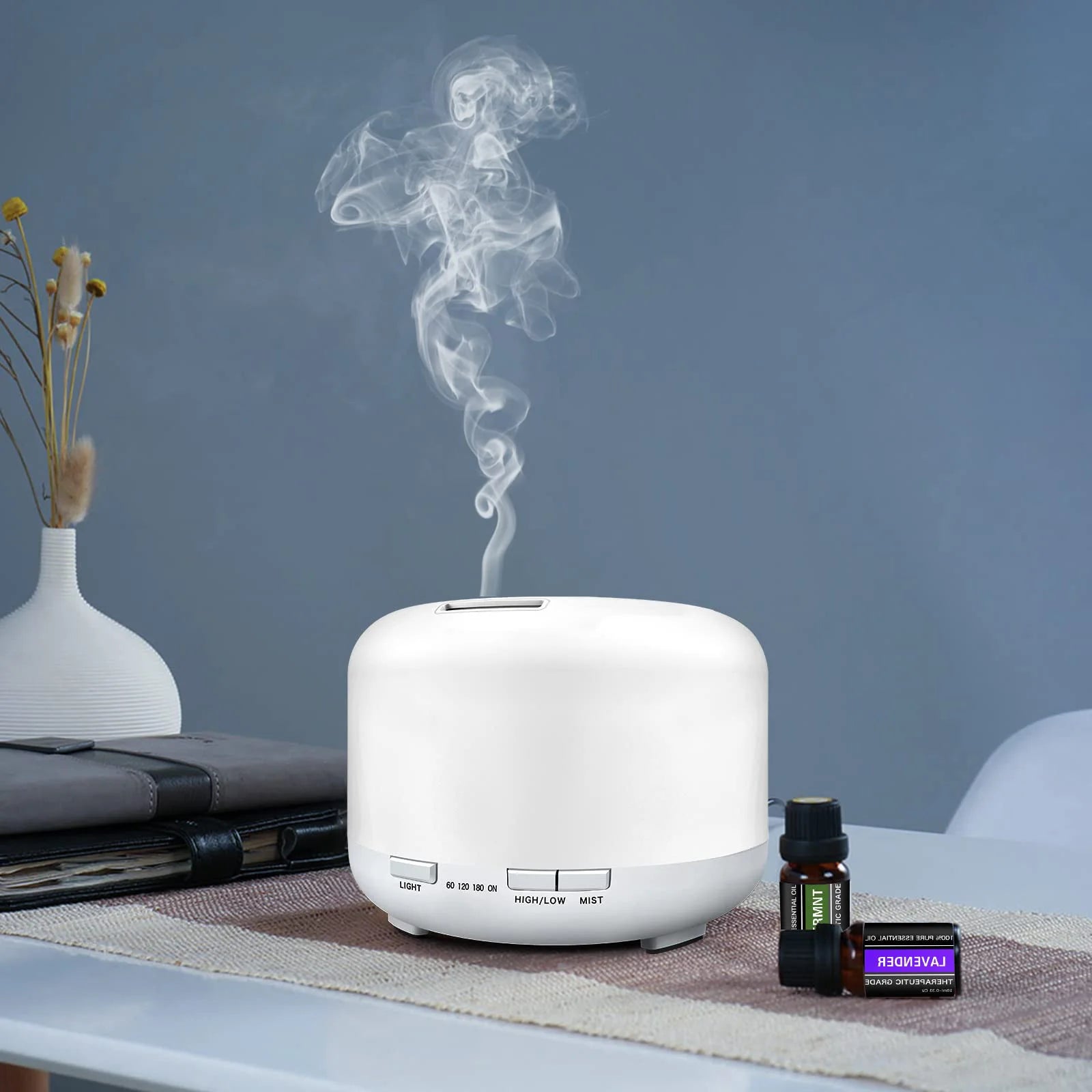 Difusor de Aroma 500ML com Controle Remoto e Kit de 06 Óleos Essenciais